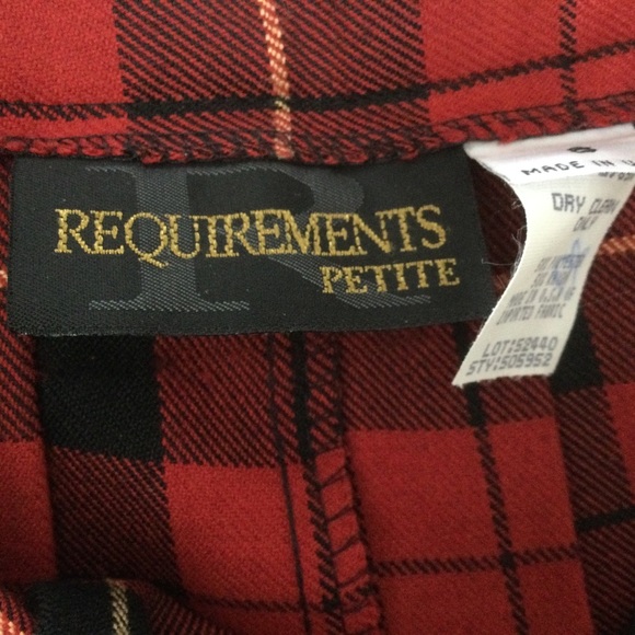 Plaid Pleated Vintage Skirt - Picture 6 of 7